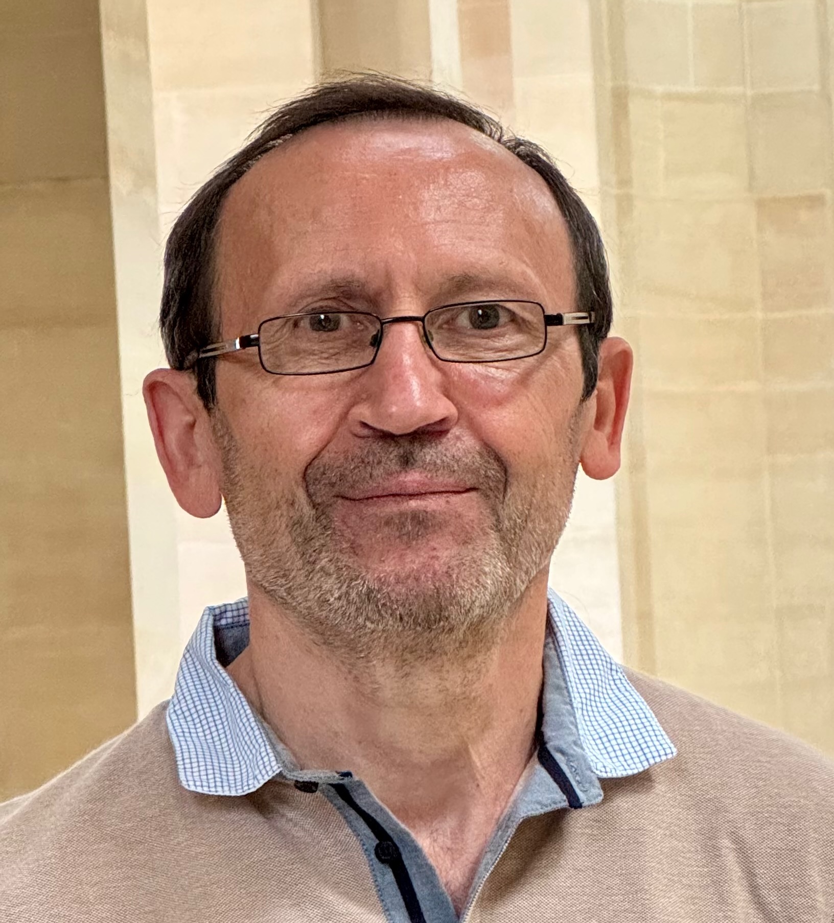 Dr. Alexander Borusan